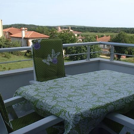 Apartment Eni โรวีน ภายนอก รูปภาพ