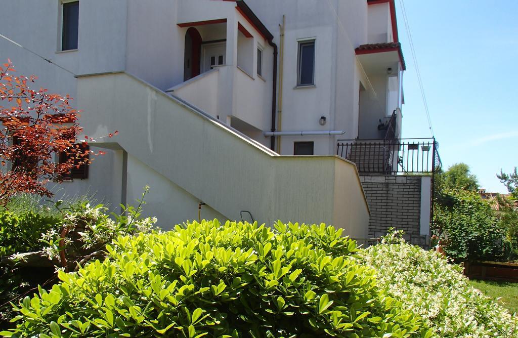 Apartment Eni โรวีน ห้อง รูปภาพ