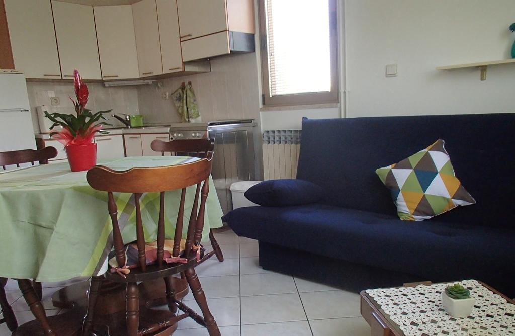 Apartment Eni โรวีน ห้อง รูปภาพ